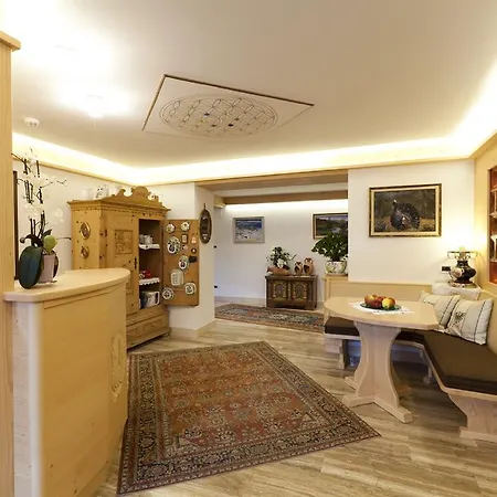 Pensione Veneranda 3*